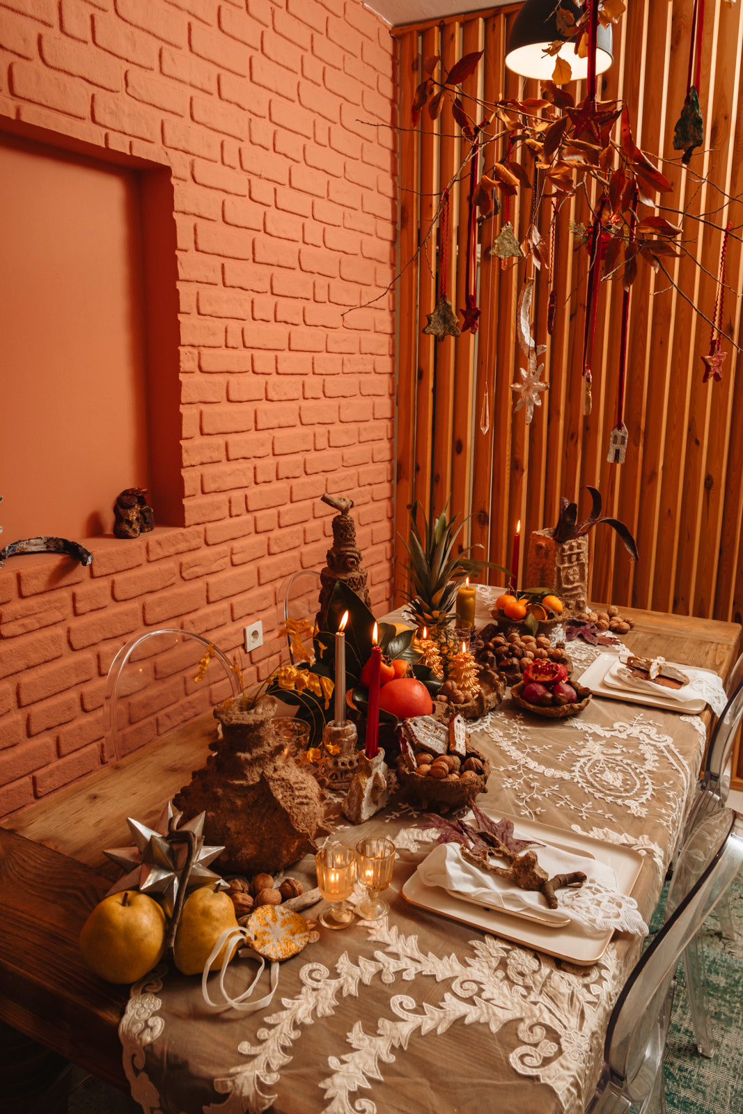 SILENT BLESSING TABLE